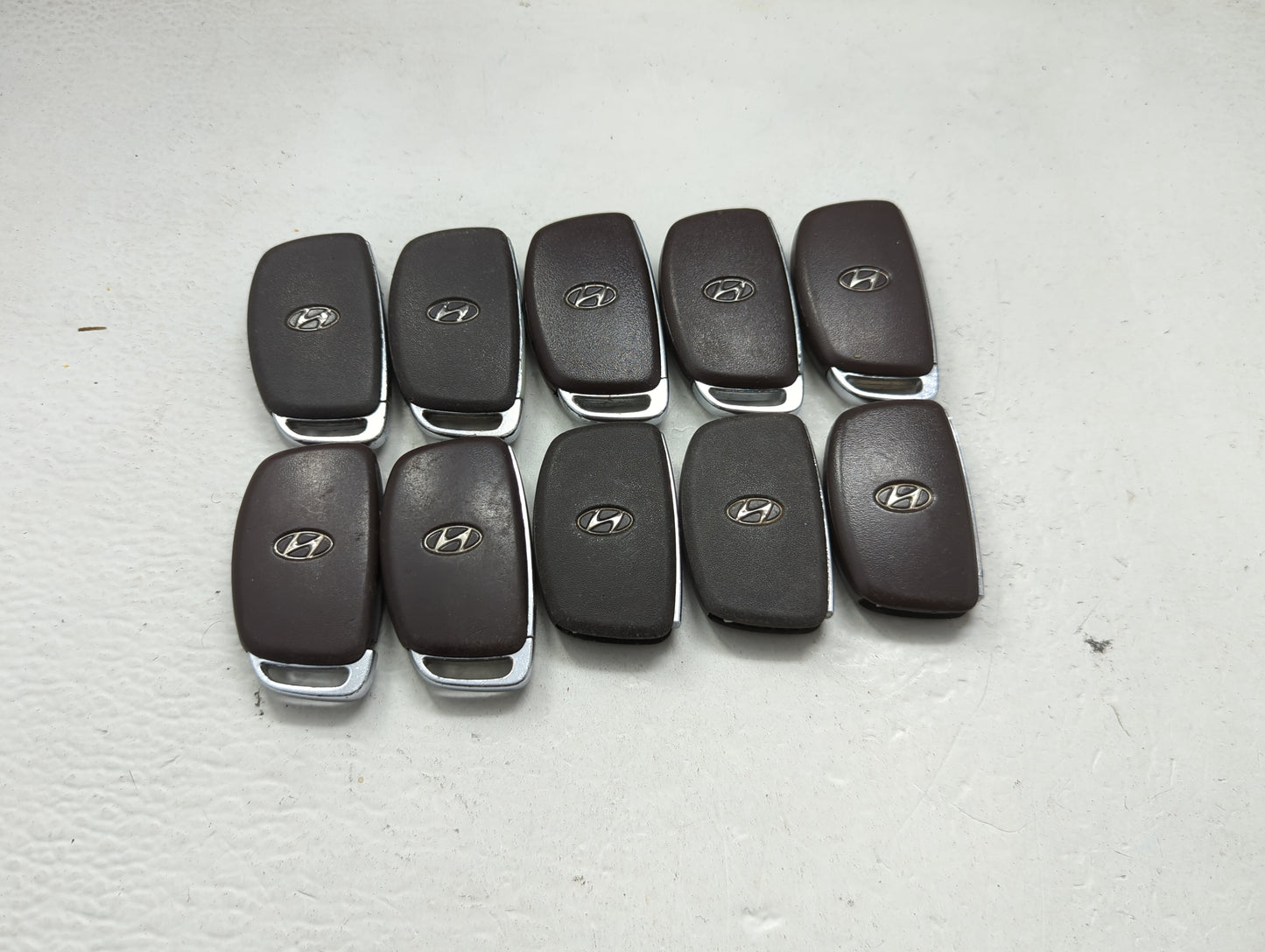 Lot of 10 Hyundai Keyless Entry Remote Fob MIXED FCC IDS MIXED PART 1473799 - Oemusedautoparts1.com