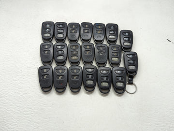 Lot of 20 Hyundai Keyless Entry Remote Fob UNKNOWN UNKNOWN 1476614 - Oemusedautoparts1.com