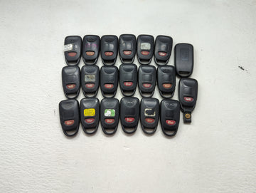 Lot of 20 Hyundai Keyless Entry Remote Fob UNKNOWN UNKNOWN 1476618