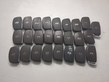 Lot of 25 Hyundai Keyless Entry Remote Fob 1520525