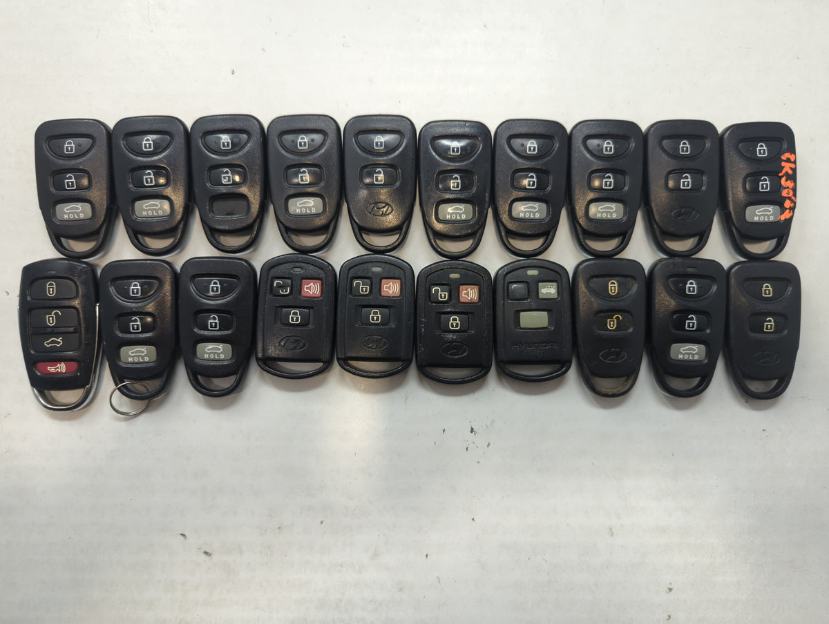 Lot of 20 Hyundai Keyless Entry Remote Fob MIXED FCC IDS MIXED PART 591696 - Oemusedautoparts1.com