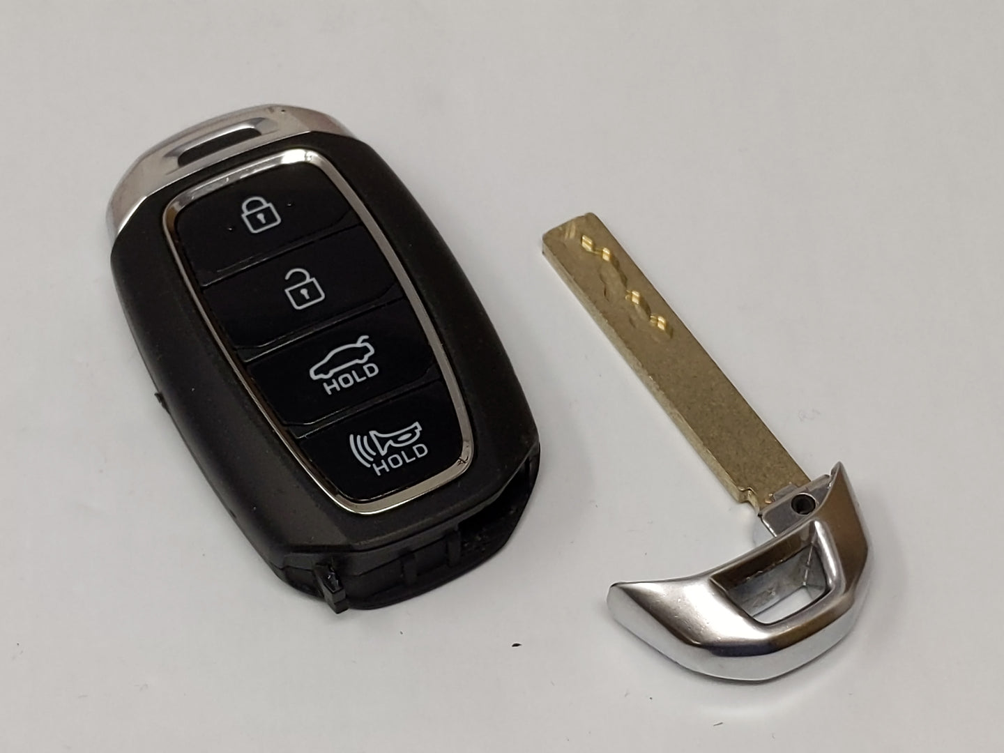Hyundai Keyless Entry Remote Fob Nyosyec4fob1608    4 Buttons - Oemusedautoparts1.com