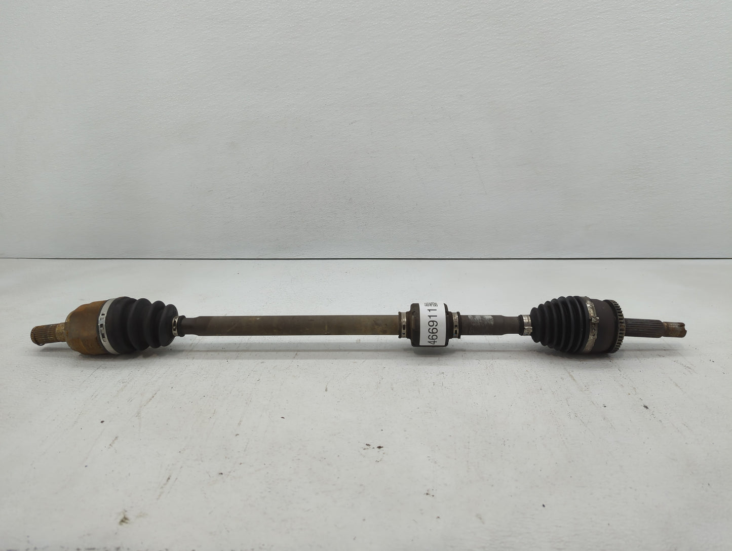 2012-2017 Hyundai Accent Axle Shaft Front Passenger Cv C/v - Oemusedautoparts1.com