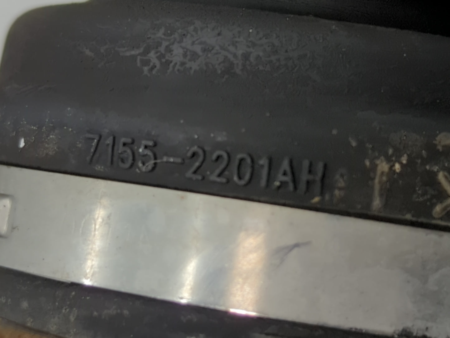 2012-2017 Hyundai Accent Axle Shaft Front Passenger Cv C/v - Oemusedautoparts1.com