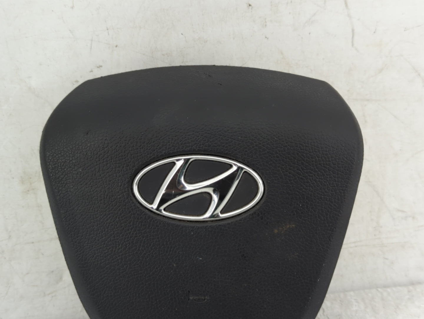 2012-2017 Hyundai Accent Air Bag Driver Left Steering Wheel Mounted - Oemusedautoparts1.com