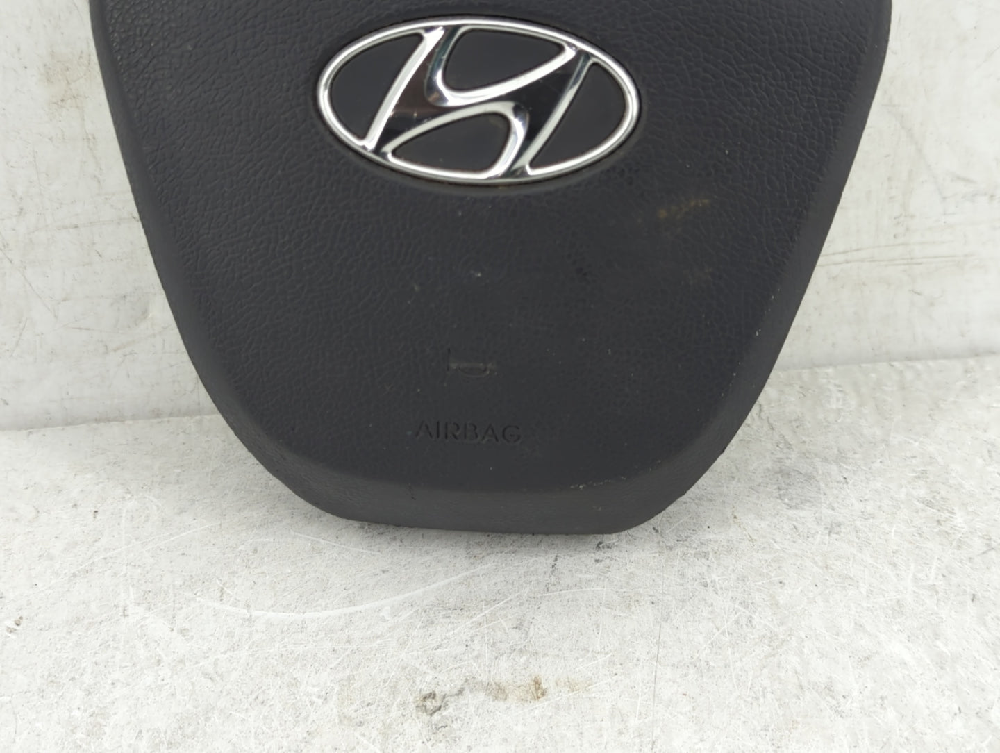 2012-2017 Hyundai Accent Air Bag Driver Left Steering Wheel Mounted - Oemusedautoparts1.com