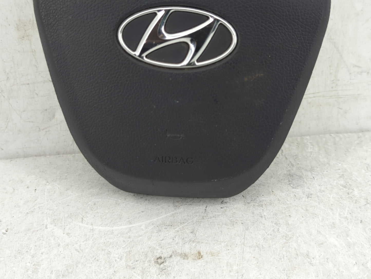 2012-2017 Hyundai Accent Air Bag Driver Left Steering Wheel Mounted - Oemusedautoparts1.com
