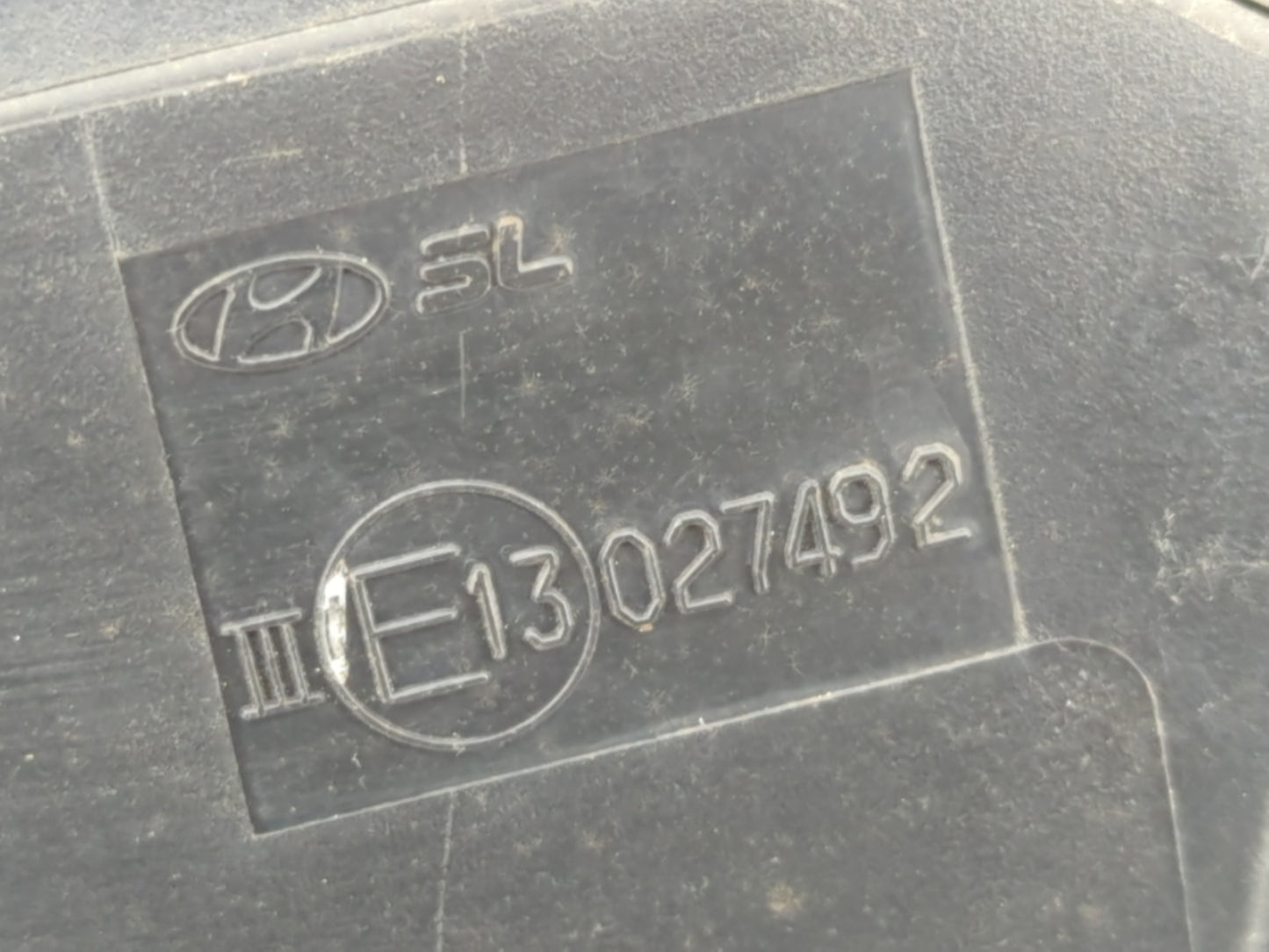 2012-2017 Hyundai Accent Driver Side View Mirror - Left Door Mirror OEM Used - Oemusedautoparts1.com