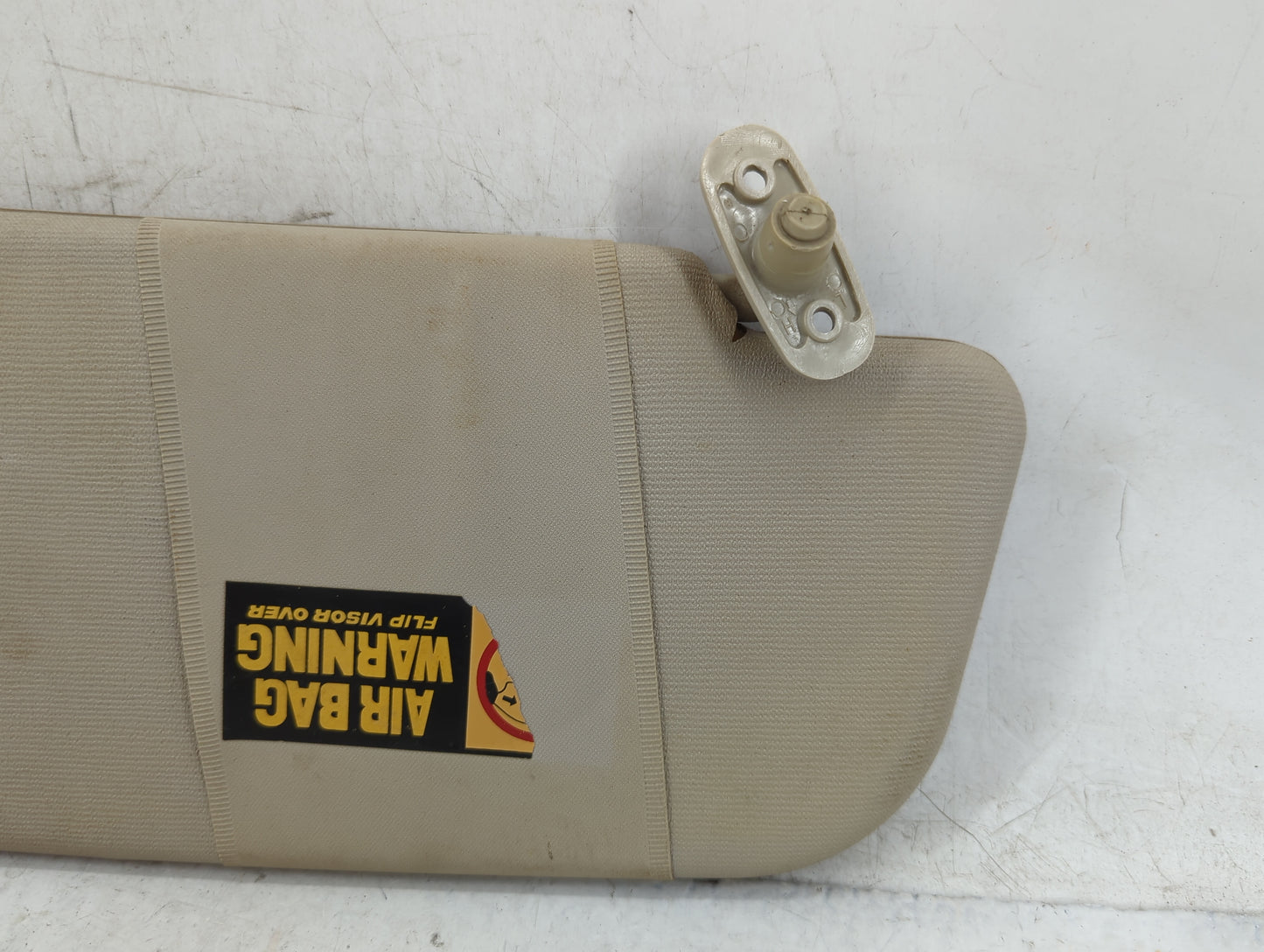 2000-2002 Hyundai Accent Sun Visor Shade Replacement Driver Left Mirror Fits Fits 2000 2001 2002 OEM Used Auto Parts - Oemus
