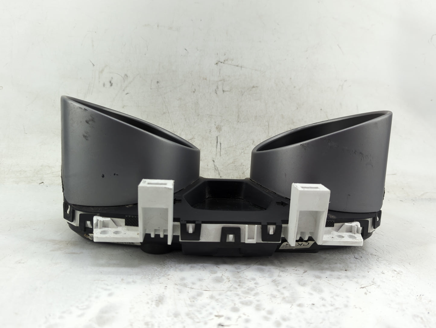2014-2016 Hyundai Elantra Instrument Cluster Speedometer Gauges Fits Fits 2014 2015 2016 OEM Used Auto Parts - Oemusedautopa
