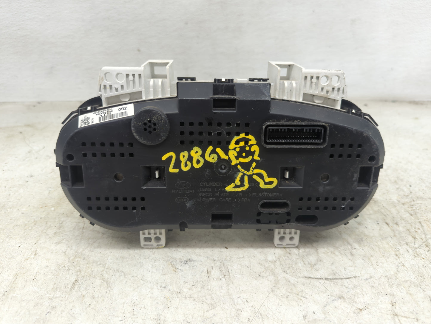 2013 Hyundai Elantra Instrument Cluster Speedometer Gauges Fits OEM Used Auto Parts - Oemusedautoparts1.com