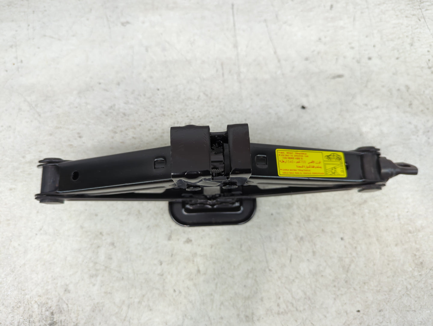 Hyundai Elantra Spare Scissor Car Jack 1145256 - Oemusedautoparts1.com