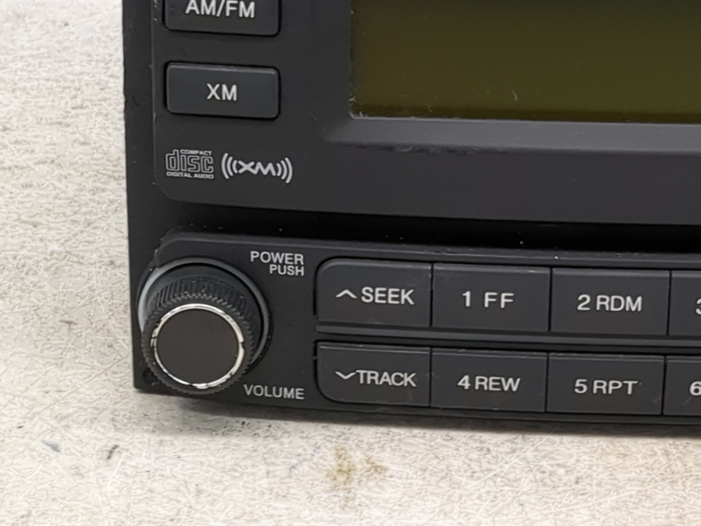 2007-2010 Hyundai Elantra Radio AM FM Cd Player Receiver Replacement Fits Fits 2007 2008 2009 2010 OEM Used Auto Parts - Oem