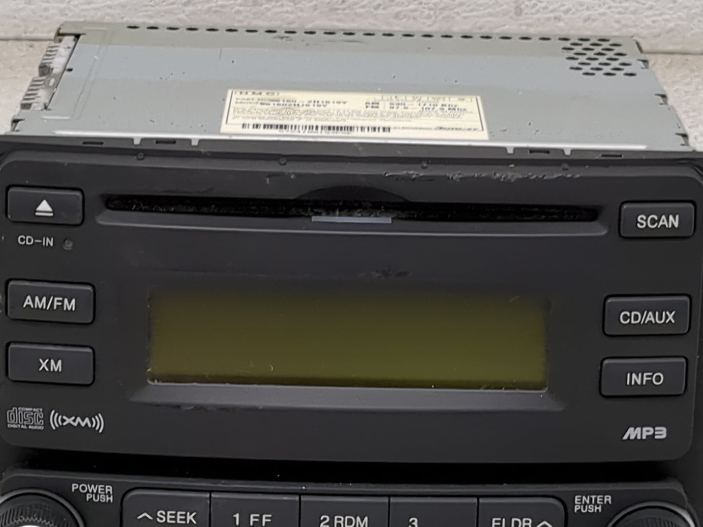 2007-2010 Hyundai Elantra Radio AM FM Cd Player Receiver Replacement Fits Fits 2007 2008 2009 2010 OEM Used Auto Parts - Oem