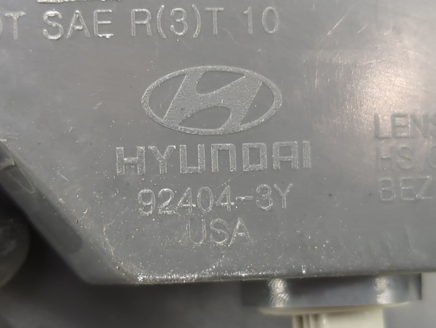2011 Hyundai Elantra Passenger Right Side Deck Lid Mounted Tail Light 1150077 - Oemusedautoparts1.com