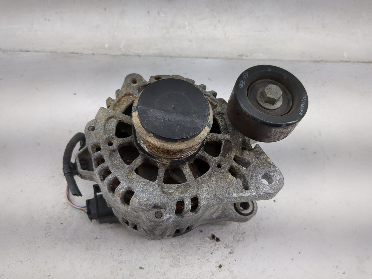 2017-2020 Hyundai Elantra Alternator Replacement Generator Charging Assembly Engine OEM Fits Fits 2017 2018 2019 2020 2021 2