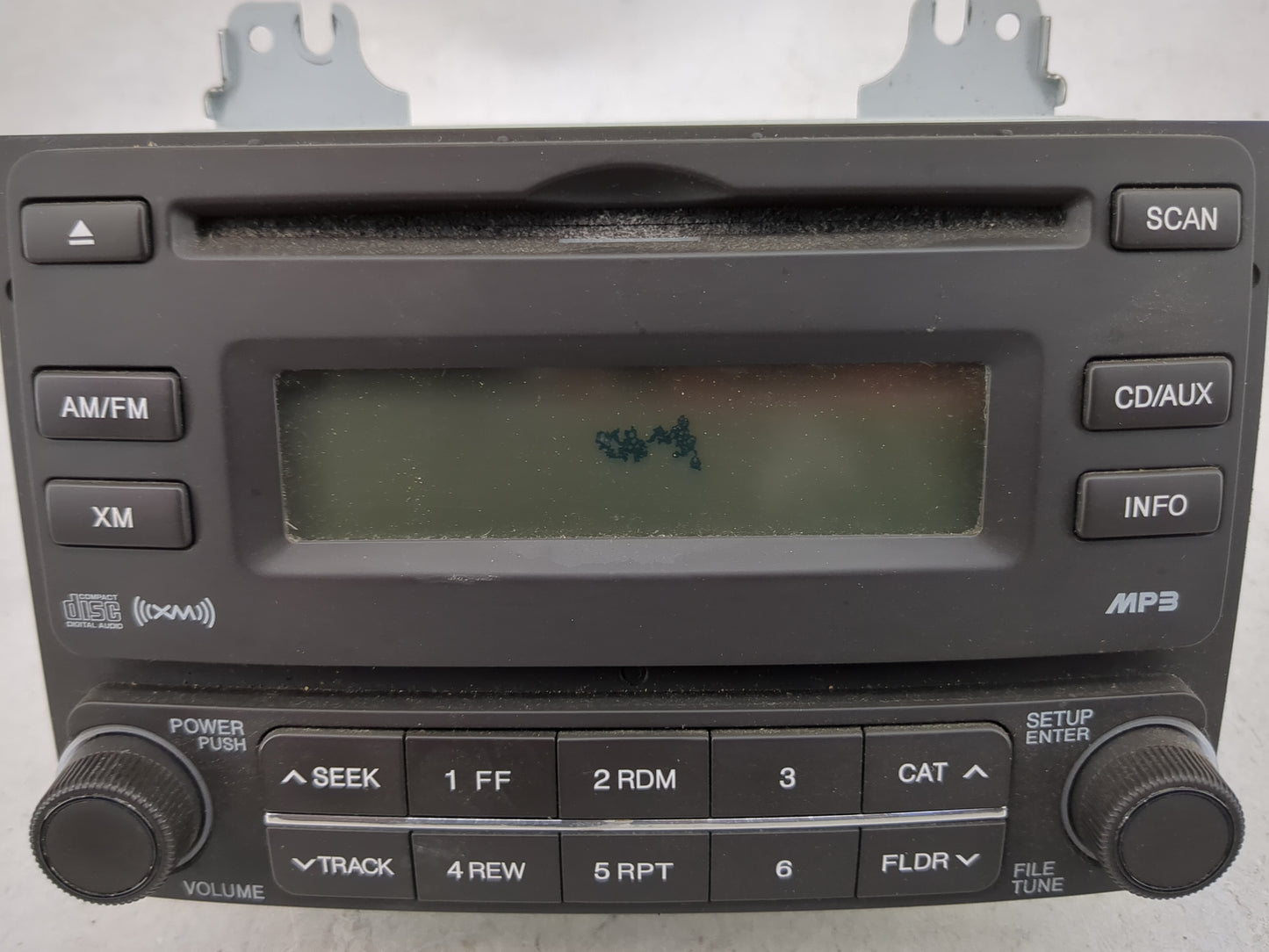 2007-2010 Hyundai Elantra Radio AM FM Cd Player Receiver Replacement Fits Fits 2007 2008 2009 2010 OEM Used Auto Parts - Oem