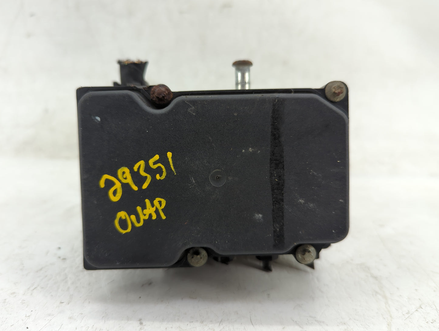 2007-2010 Hyundai Elantra ABS Pump Control Module Replacement Fits Fits 2007 2008 2009 2010 OEM Used Auto Parts - Oemusedaut