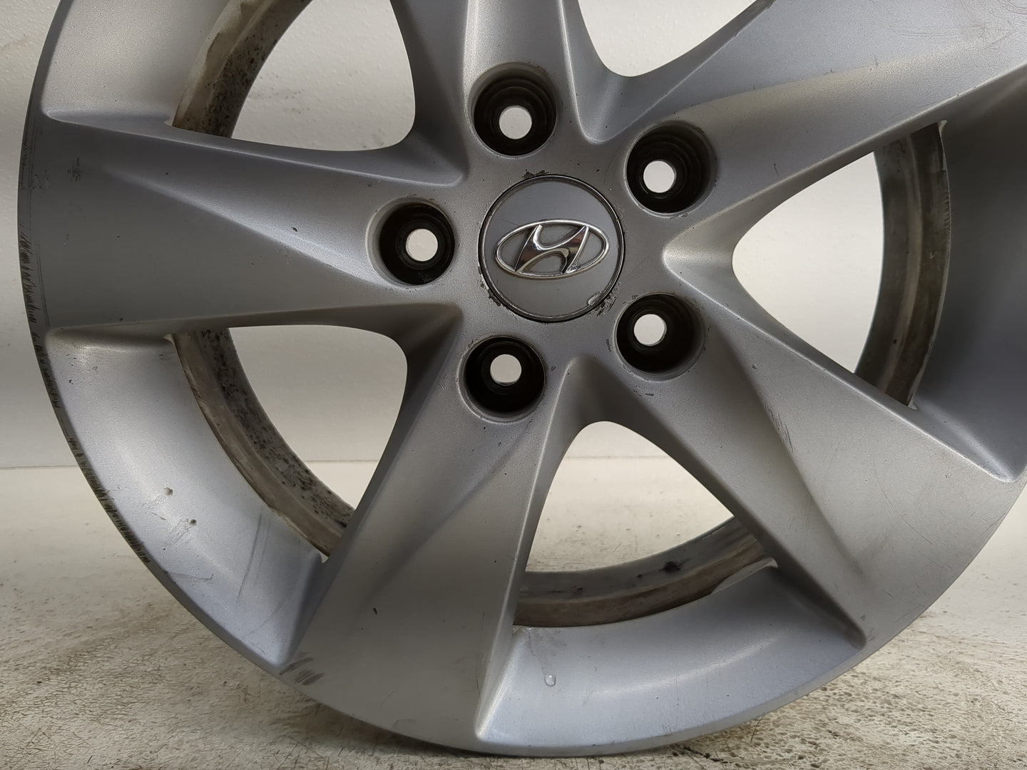 2011-2013 Hyundai Elantra Oem Wheel Rim - Oemusedautoparts1.com