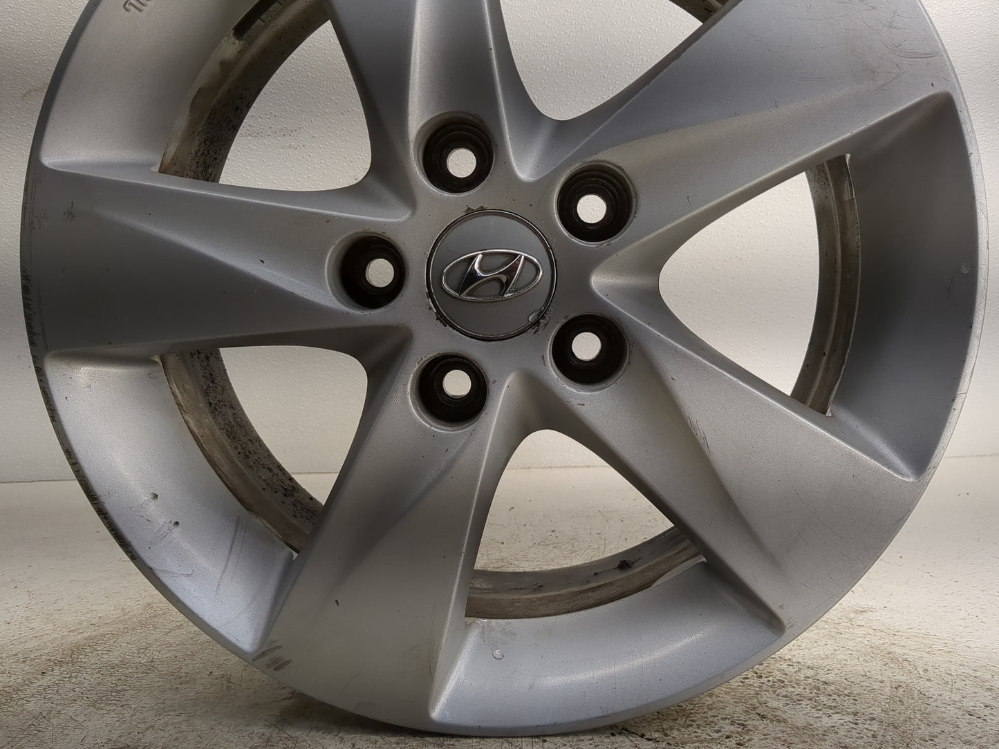 2011-2013 Hyundai Elantra Oem Wheel Rim - Oemusedautoparts1.com