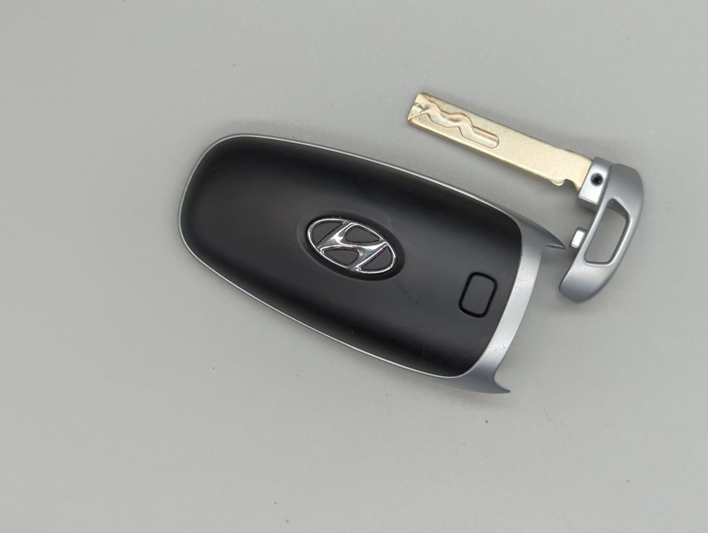 Hyundai Ioniq Keyless Entry Remote Fob CQOFD01480 UNKNOWN 8 buttons - Oemusedautoparts1.com