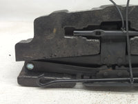 2010 Hyundai Santa Fe Spare Scissor Car Jack - Oemusedautoparts1.com