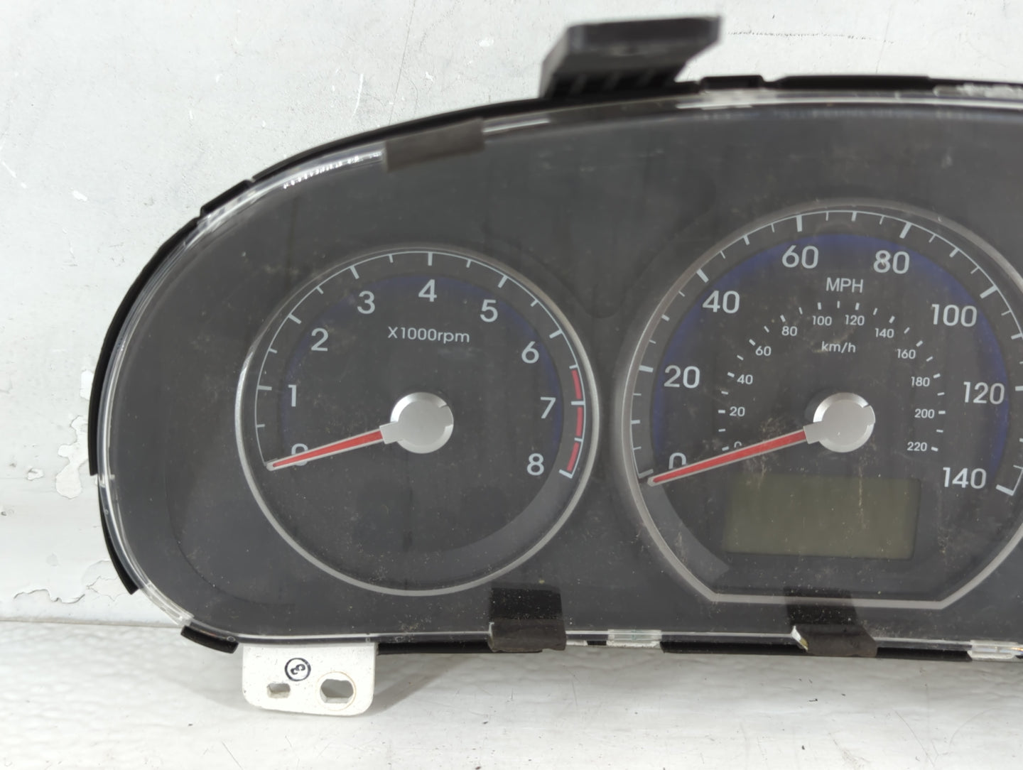 2010-2012 Hyundai Santa Fe Instrument Cluster Speedometer Gauges P/N:94011-0W030CA 94011-0W031 Fits Fits 2010 2011 2012 OEM 