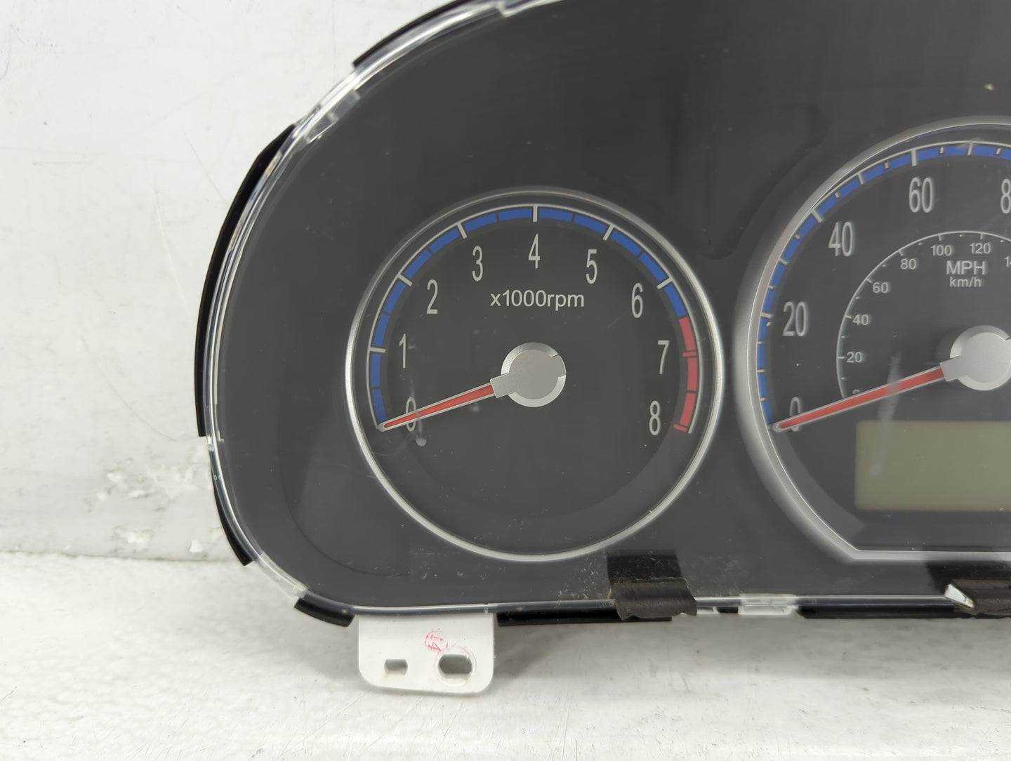 2009 Hyundai Santa Fe Instrument Cluster Speedometer Gauges Miles: Fits OEM Used Auto Parts - Oemusedautoparts1.com