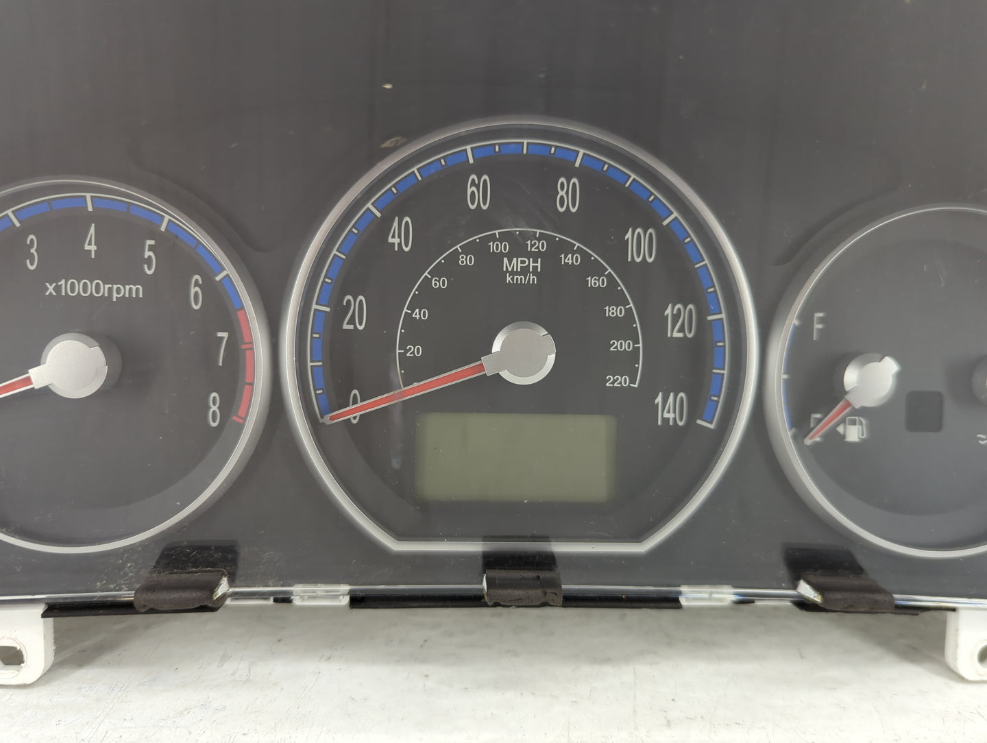 2009 Hyundai Santa Fe Instrument Cluster Speedometer Gauges Miles: Fits OEM Used Auto Parts - Oemusedautoparts1.com