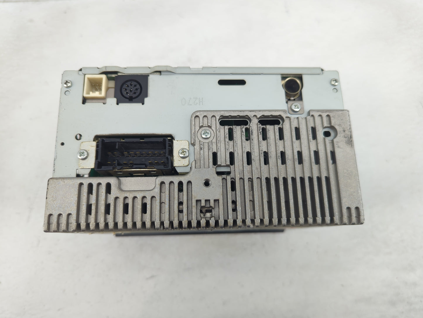 2001-2006 Hyundai Santa Fe Radio AM FM Cd Player Receiver Replacement Fits Fits 2001 2002 2003 2004 2005 2006 OEM Used Auto 