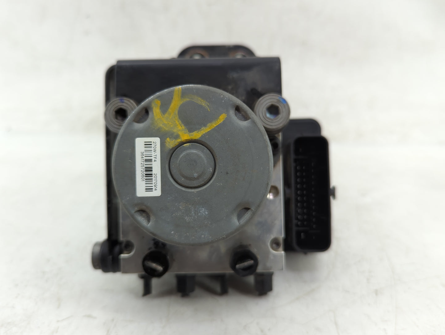 0 Hyundai Santa Fe Sport ABS Pump Control Module Replacement Fits Fits 217 2018 OEM Used Auto Parts - Oemusedautoparts1.com