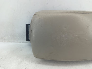 2006-2008 Hyundai Sonata Center Console Armrest Cover Lid Fits Fits 2006 2007 2008 OEM Used Auto Parts