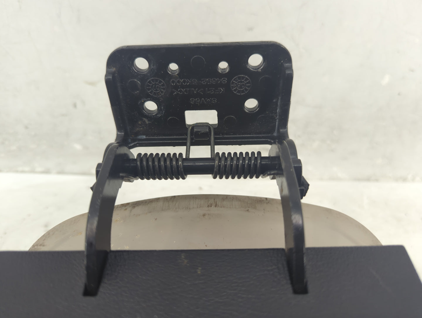 2006-2008 Hyundai Sonata Center Console Armrest Cover Lid Fits Fits 2006 2007 2008 OEM Used Auto Parts - Oemusedautoparts1.c