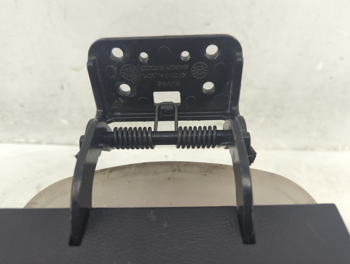 2006-2008 Hyundai Sonata Center Console Armrest Cover Lid Fits Fits 2006 2007 2008 OEM Used Auto Parts - Oemusedautoparts1.c