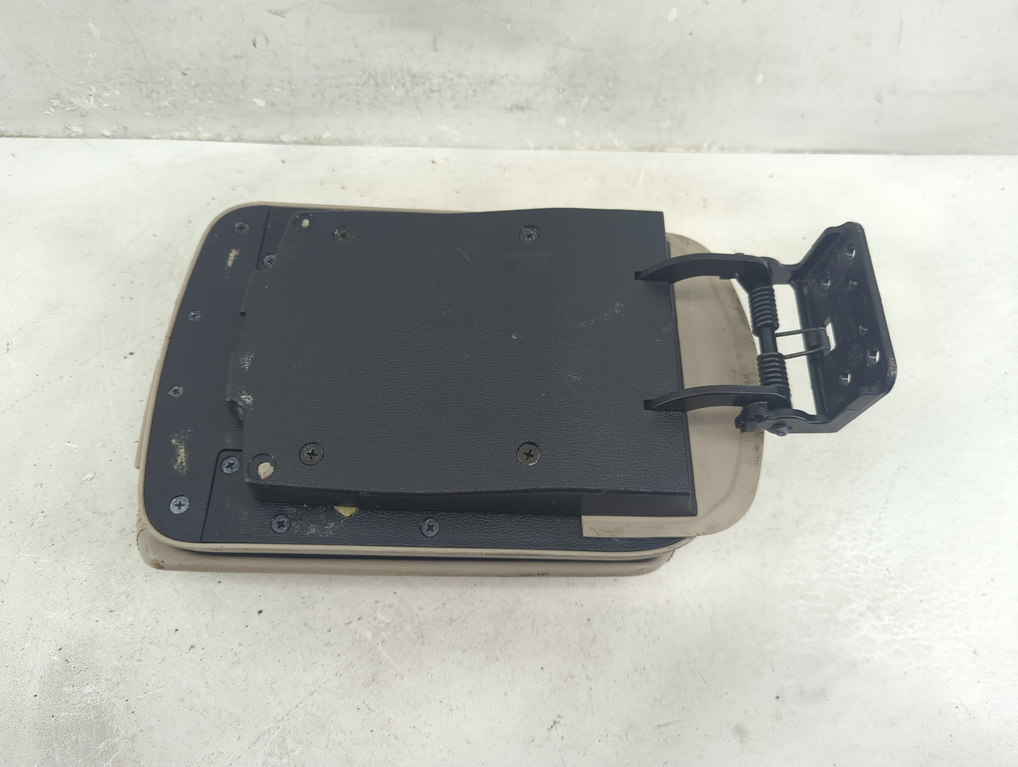 2006-2008 Hyundai Sonata Center Console Armrest Cover Lid Fits Fits 2006 2007 2008 OEM Used Auto Parts - Oemusedautoparts1.c
