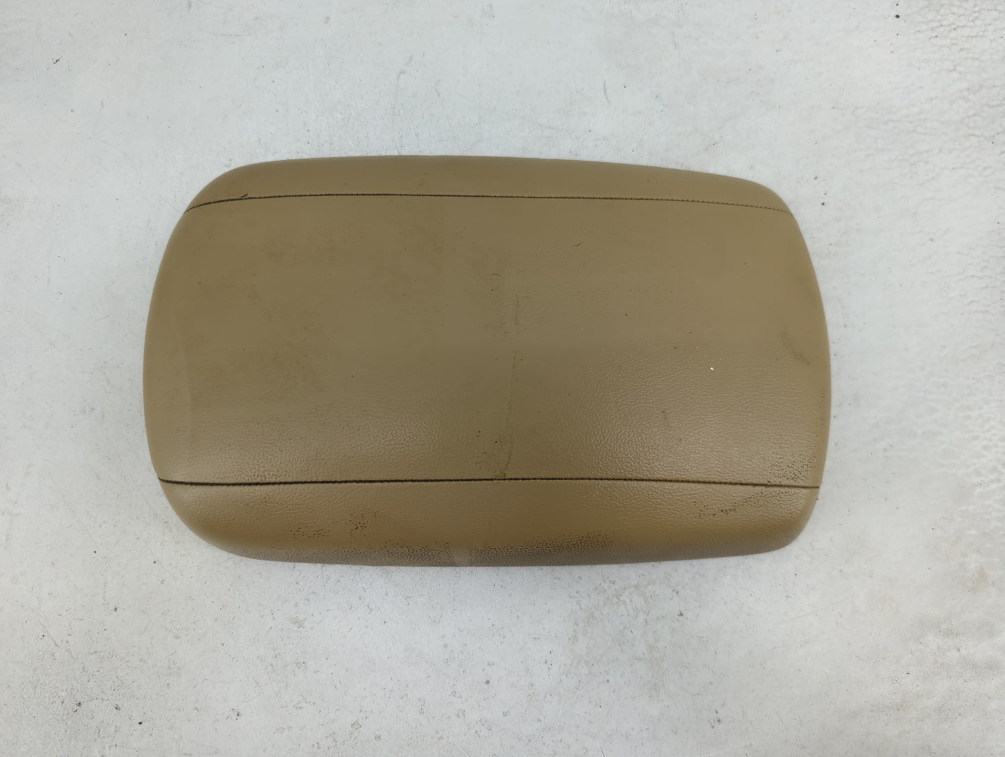 2009-2010 Hyundai Sonata Center Console Armrest Cover Lid Fits Fits 2009 2010 OEM Used Auto Parts - Oemusedautoparts1.com