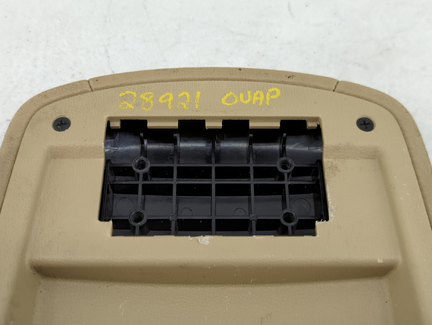 2009-2010 Hyundai Sonata Center Console Armrest Cover Lid Fits Fits 2009 2010 OEM Used Auto Parts - Oemusedautoparts1.com