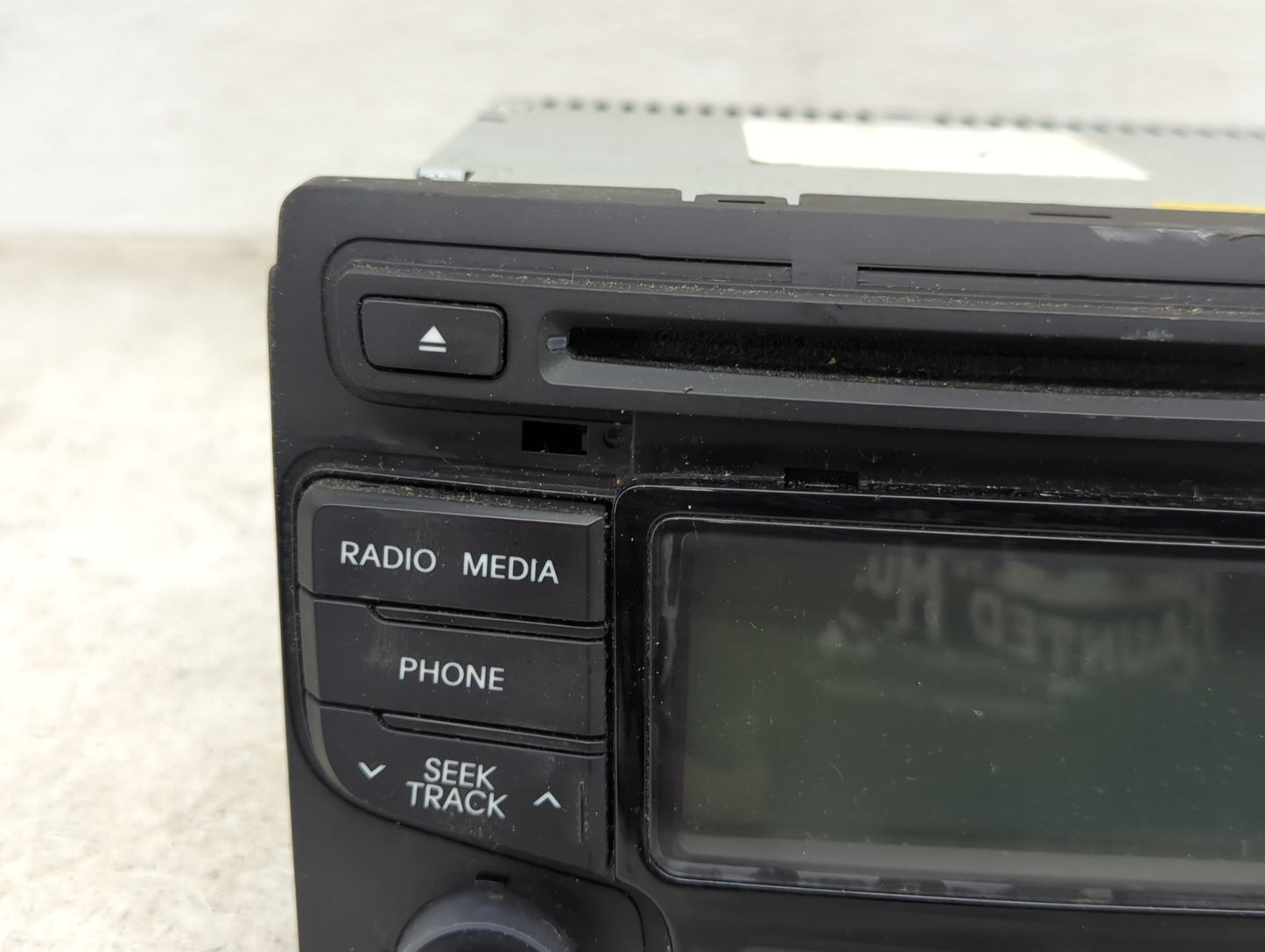 2013-2014 Hyundai Sonata Radio AM FM Cd Player Receiver Replacement Fits Fits 2013 2014 OEM Used Auto Parts - Oemusedautopar