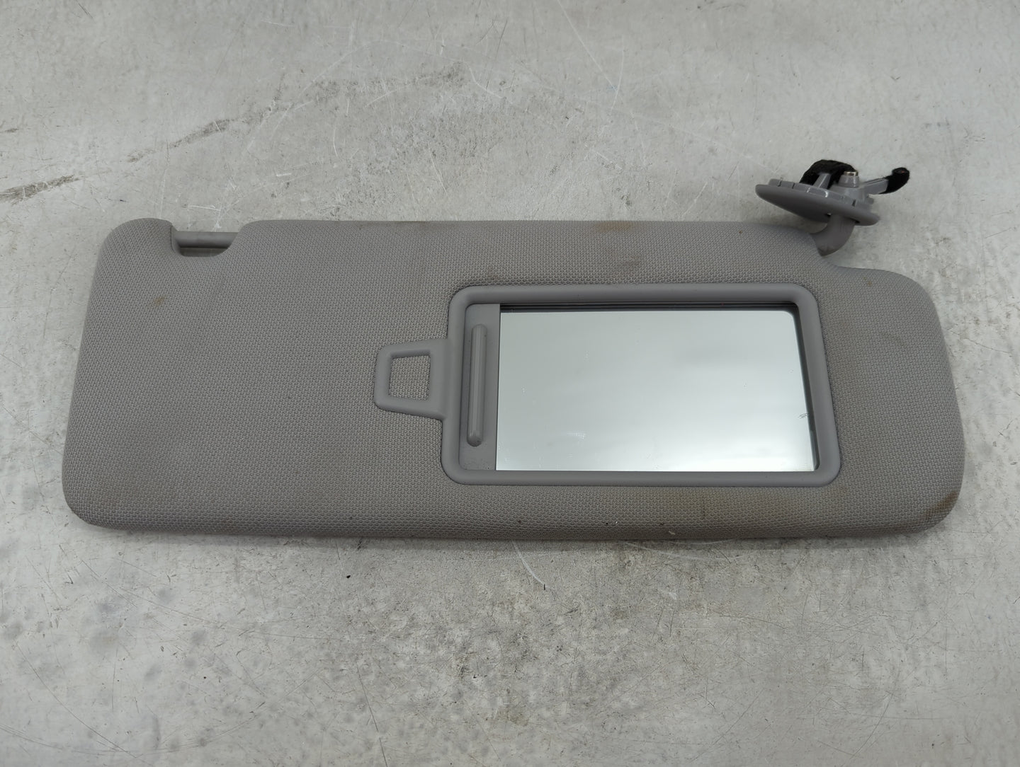 2015-2019 Hyundai Sonata Sun Visor Shade Replacement Passenger Right Mirror Fits Fits 2015 2016 2017 2018 2019 OEM Used Auto
