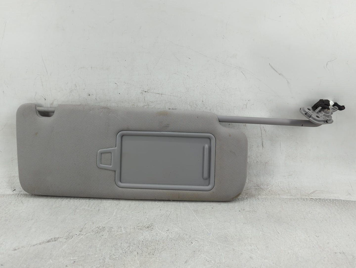2015-2019 Hyundai Sonata Sun Visor Shade Replacement Passenger Right Mirror Fits Fits 2015 2016 2017 2018 2019 OEM Used Auto
