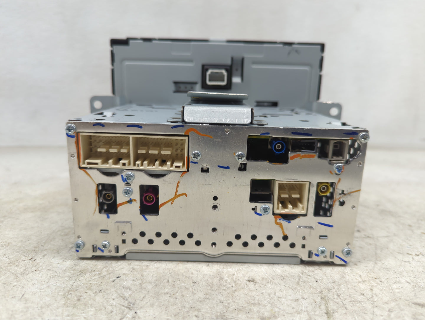 2016-2017 Hyundai Sonata Radio AM FM Cd Player Receiver Replacement Fits Fits 2016 2017 OEM Used Auto Parts - Oemusedautopar