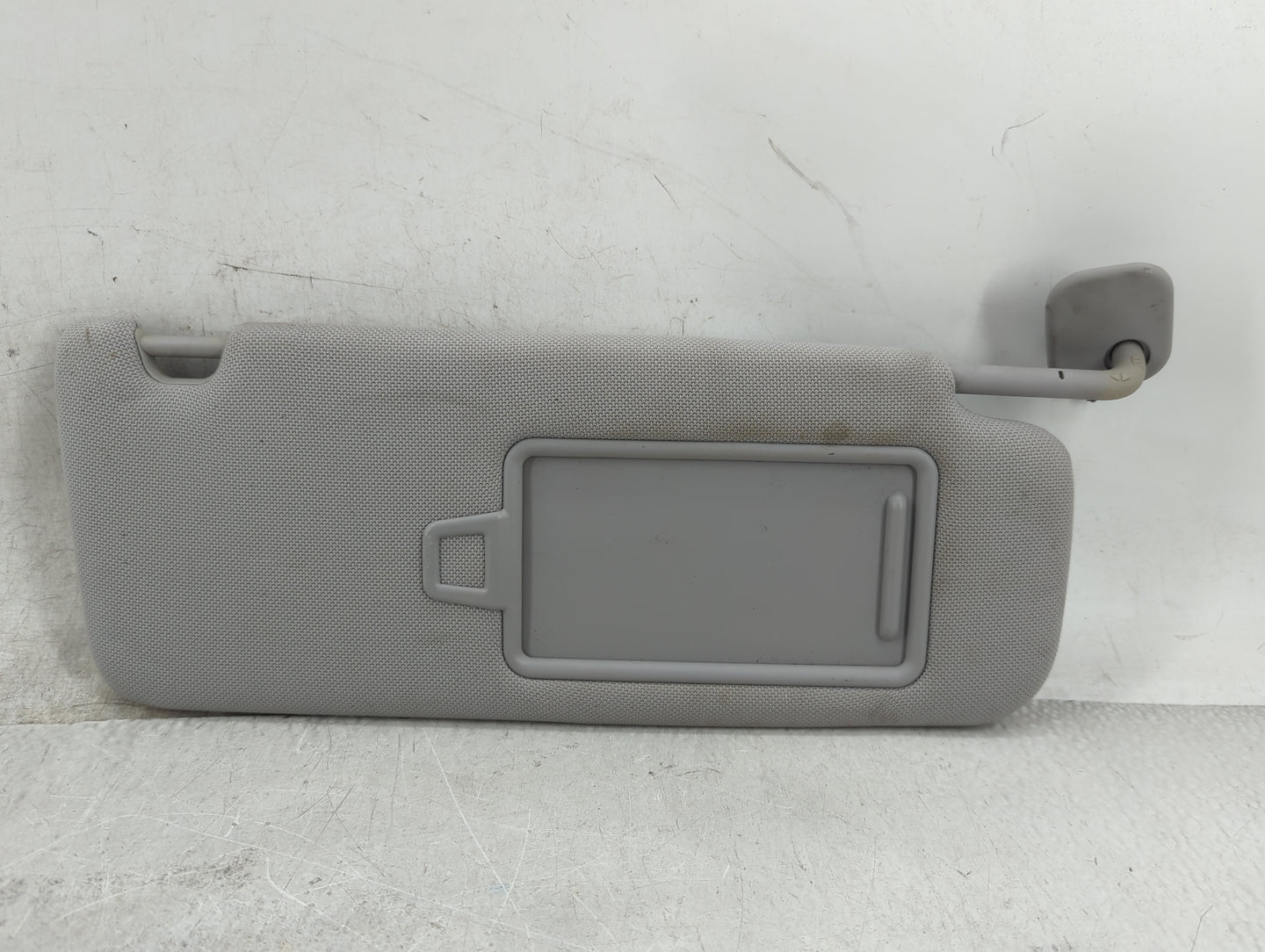 2015-2019 Hyundai Sonata Sun Visor Shade Replacement Passenger Right Mirror Fits Fits 2015 2016 2017 2018 2019 OEM Used Auto