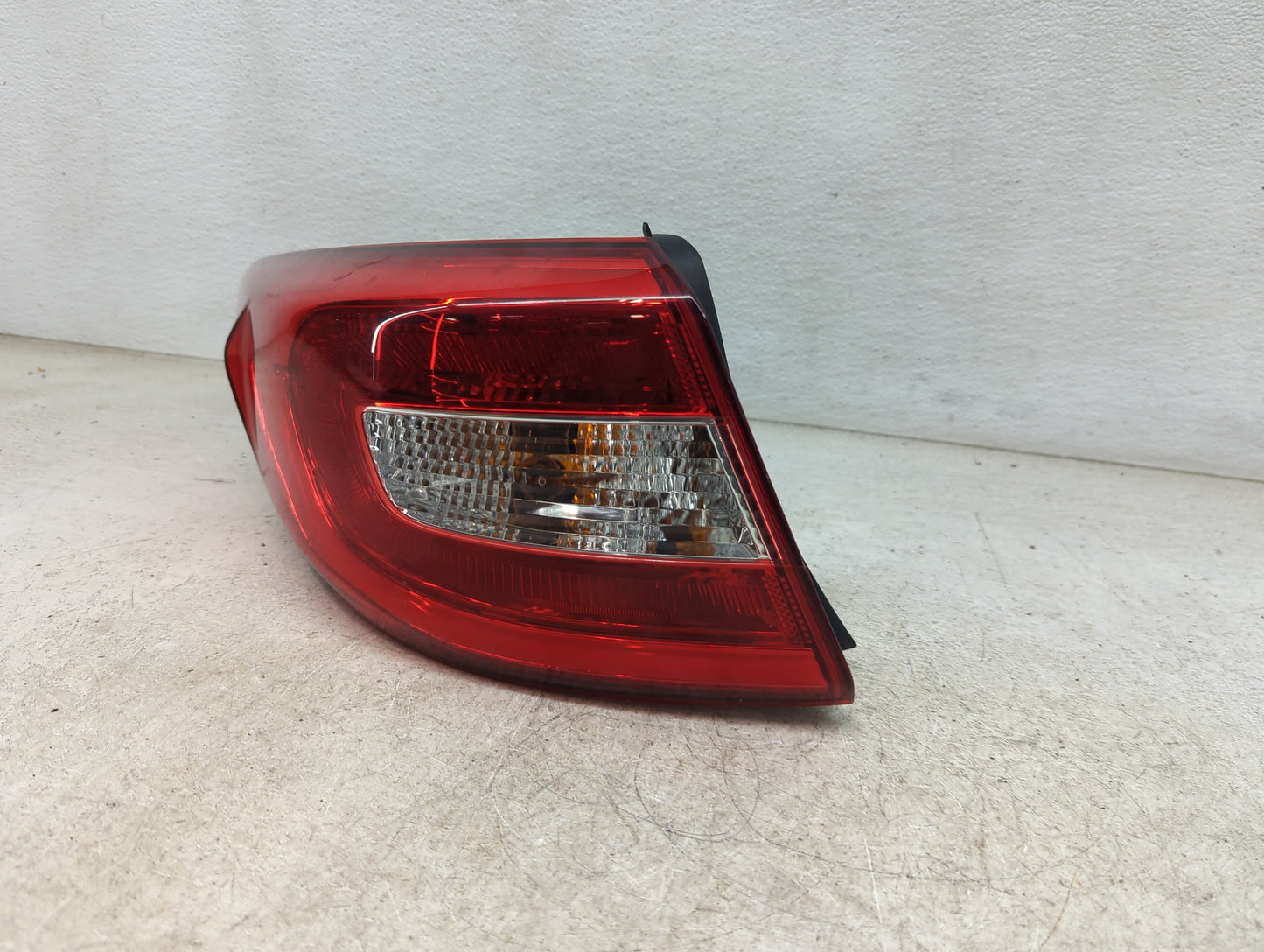 2015-2017 Hyundai Sonata Tail Light Assembly Driver Left OEM Fits Fits 2015 2016 2017 OEM Used Auto Parts - Oemusedautoparts