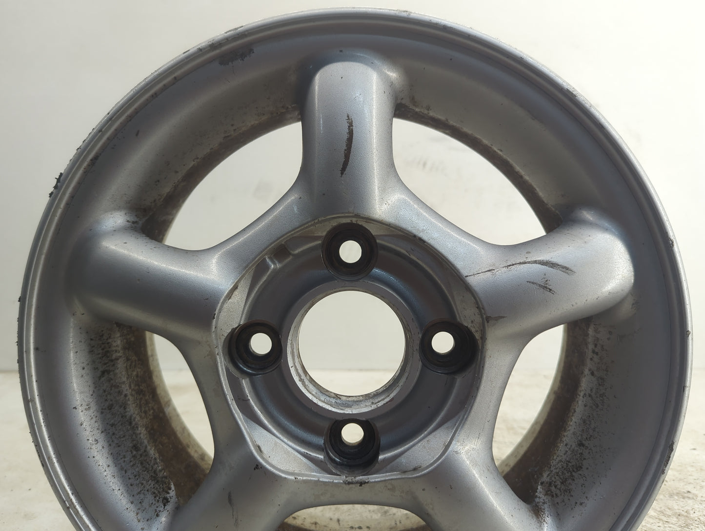 1995-1997 Hyundai Sonata Oem Wheel Rim - Oemusedautoparts1.com
