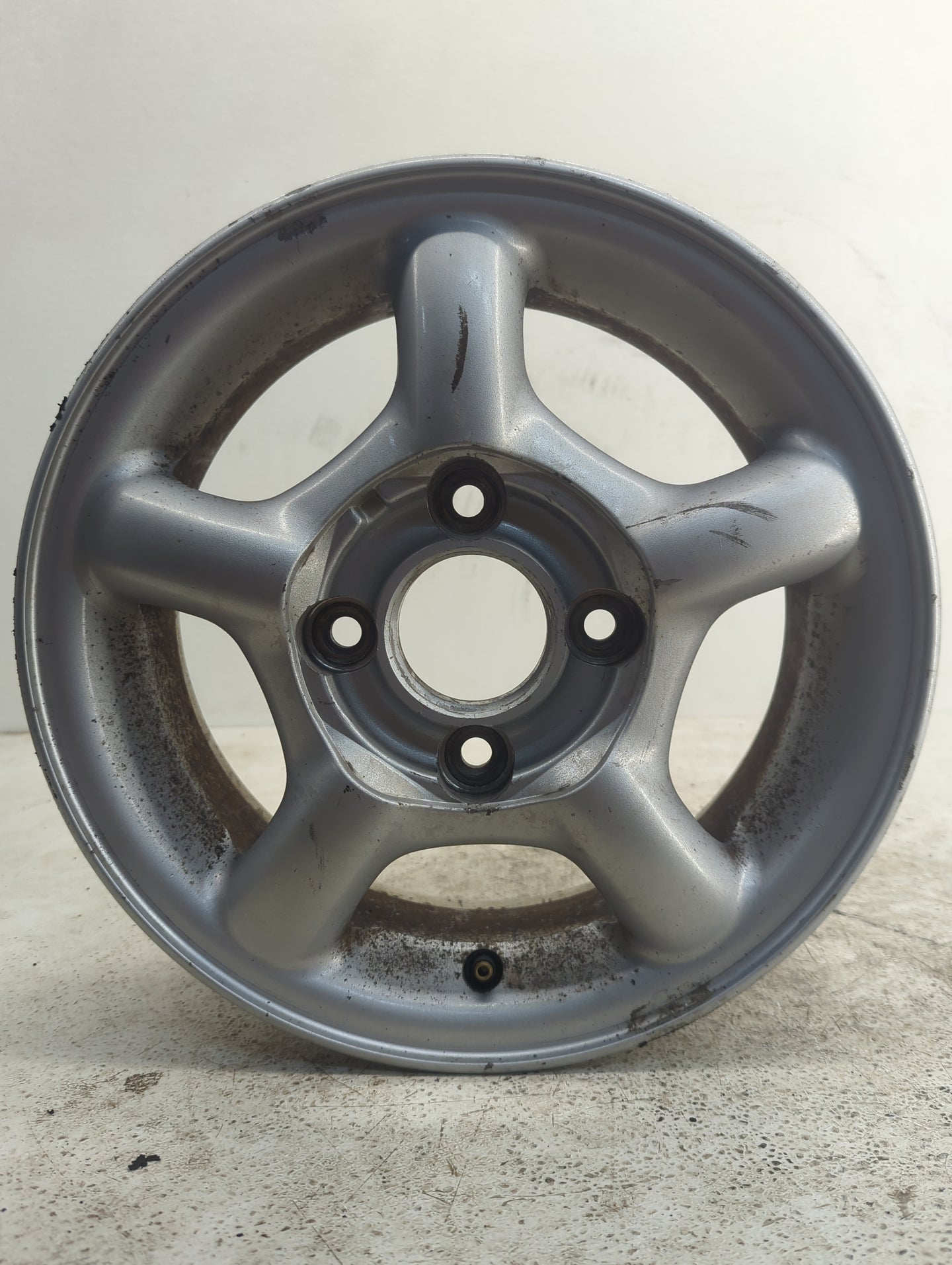 1995-1997 Hyundai Sonata Oem Wheel Rim - Oemusedautoparts1.com