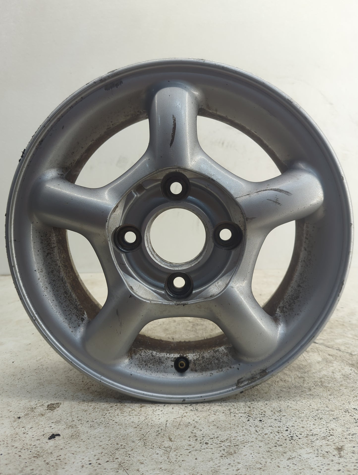 1995-1997 Hyundai Sonata Oem Wheel Rim - Oemusedautoparts1.com