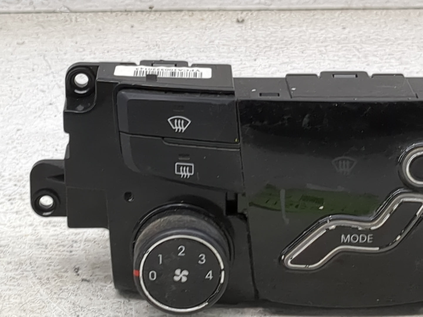 2011 Hyundai Sonata Climate Control Module Temperature AC/Heater Replacement Fits OEM Used Auto Parts - Oemusedautoparts1.co