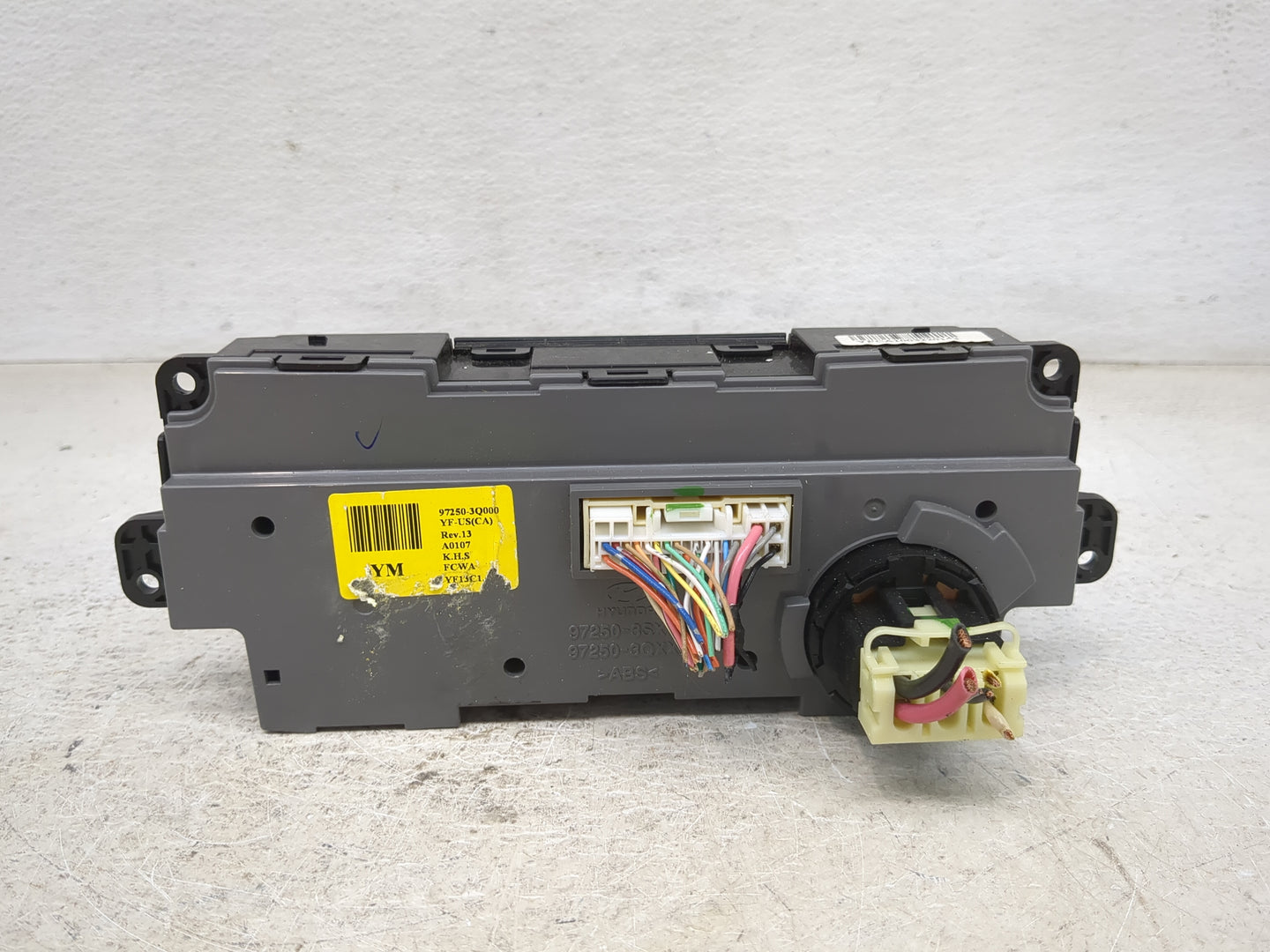 2011 Hyundai Sonata Climate Control Module Temperature AC/Heater Replacement Fits OEM Used Auto Parts - Oemusedautoparts1.co