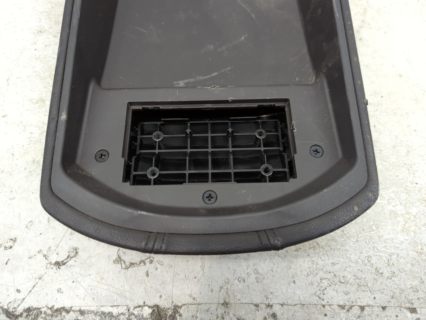 2011-2014 Hyundai Sonata Center Console Armrest Cover Lid Fits Fits 2011 2012 2013 2014 OEM Used Auto Parts - Oemusedautopar