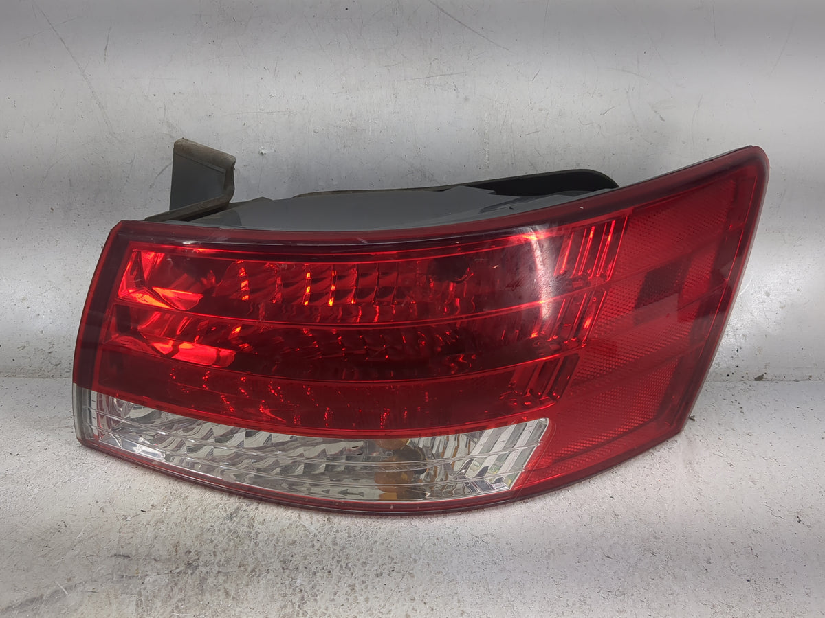 2006-2008 Hyundai Sonata Tail Light Assembly Driver Left OEM Fits Fits 2006 2007 2008 OEM Used Auto Parts - Oemusedautoparts